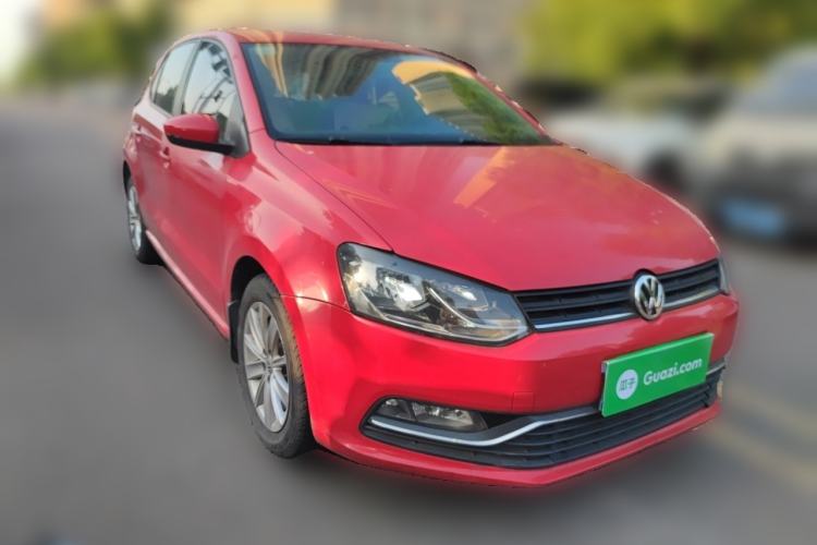 Used Volkswagen Polo 2014 1.6L Automatic Comfort Edition Front Right 45 Deg