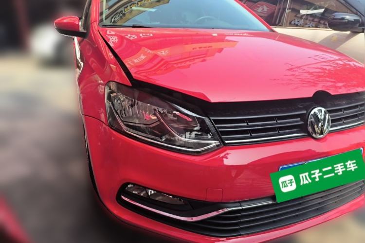 Used Volkswagen Polo 2014 1.6L Automatic 30th Anniversary Edition Front Right 45 Deg