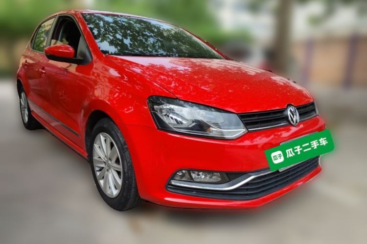 Used Volkswagen Polo 2014 1.6L Manual Comfort Edition Front Right 45 Deg