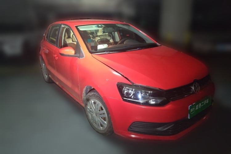 Used Volkswagen Polo 2014 1.4L Manual Fashion Edition Front Right 45 Deg