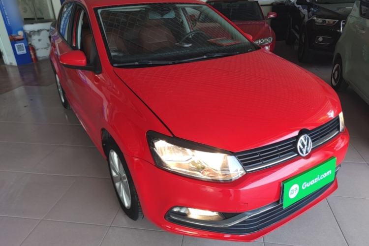 Used Volkswagen Polo 2014 1.6L Automatic Comfort Edition Front Right 45 Deg