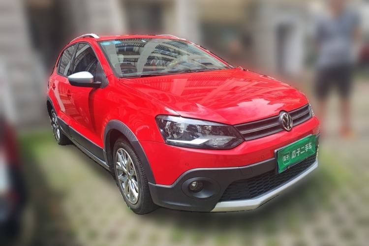 Used Volkswagen Polo 2014 1.6L Cross Polo Automatic Front Right 45 Deg