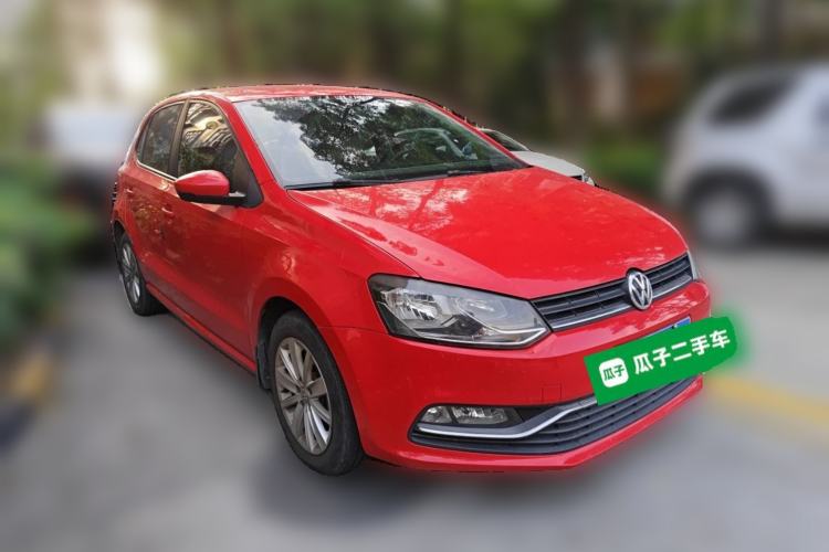 Used Volkswagen Polo 2014 1.6L Automatic Comfort Edition Front Right 45 Deg