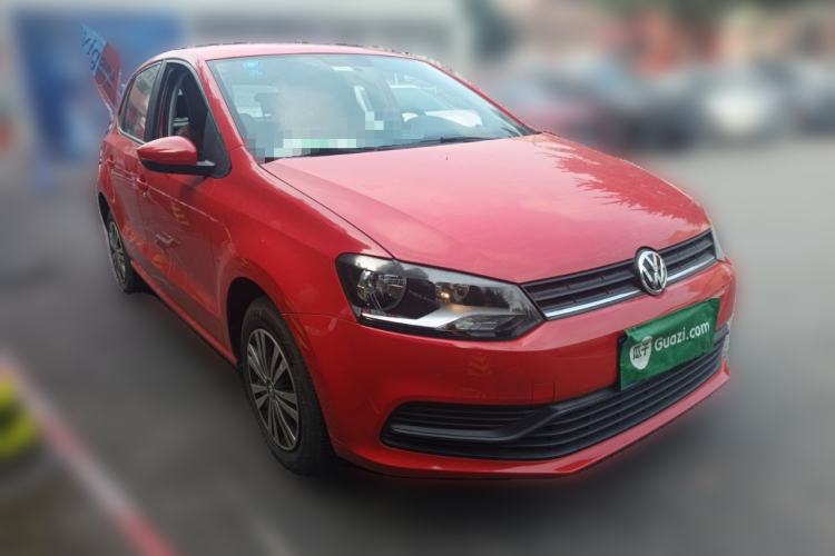 Used Volkswagen Polo 2014 1.4L Manual Fashion Edition Front Right 45 Deg