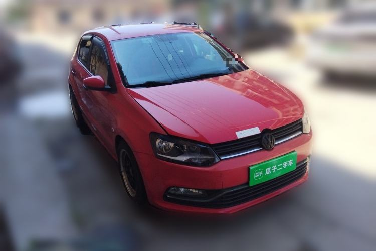 Used Volkswagen Polo 2014 1.4L Manual Fashion Edition Front Right 45 Deg