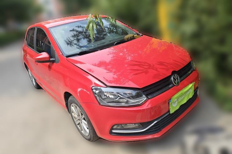 Used Volkswagen Polo 2014 1.6L Manual Comfort Edition Front Right 45 Deg