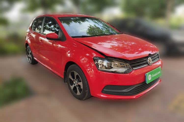 Used Volkswagen Polo 2014 1.4L Manual Fashion Edition Front Right 45 Deg