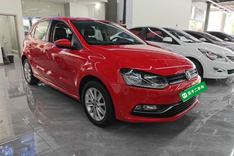 Used Volkswagen Polo 2014 1.6L Automatic Comfort Edition Front Right 45 Deg