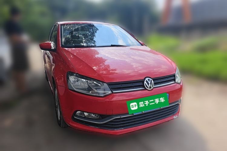 Used Volkswagen Polo 2014 1.4L Automatic Comfort Edition Front Right 45 Deg
