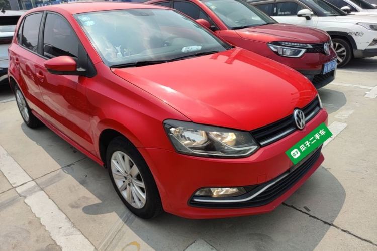 Used Volkswagen Polo 2014 1.6L Automatic Comfort Edition Front Right 45 Deg