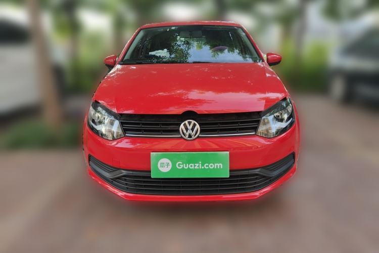 Used Volkswagen Polo 2014 1.4L Manual Fashion Edition Front