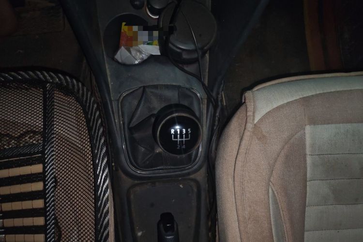 Used Volkswagen Polo 2014 1.4L Manual Fashion Edition Gear Lever