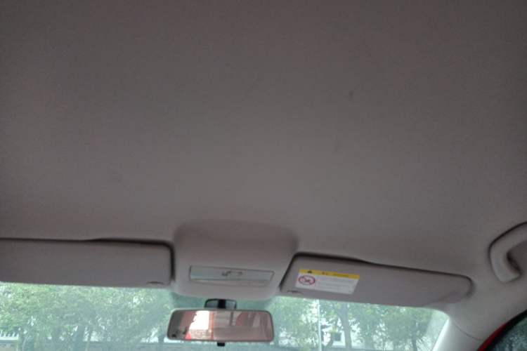 Used Volkswagen Polo 2014 1.6L Automatic Comfort Edition Headliner