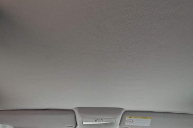 Used Volkswagen Polo 2014 1.4L Automatic Comfort Edition Headliner