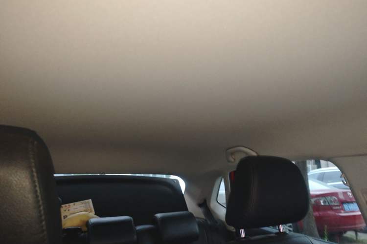 Used Volkswagen Polo 2014 1.4L Automatic Comfort Edition Headliner