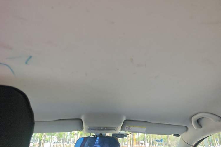 Used Volkswagen Polo 2014 1.4L Manual Comfort Edition Headliner