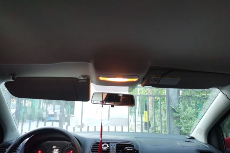 Used Volkswagen Polo 2014 1.4L Manual Fashion Edition Headliner