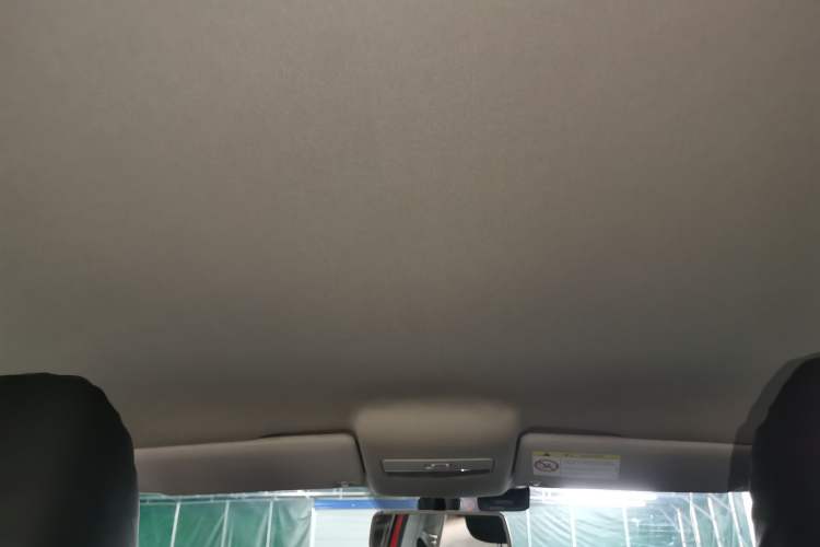 Used Volkswagen Polo 2014 1.6L Automatic Comfort Edition Headliner
