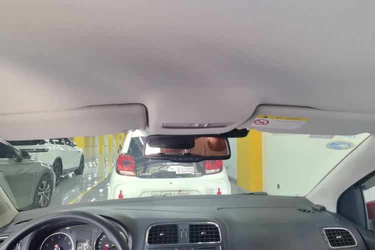 Used Volkswagen Polo 2014 1.6L Automatic Comfort Edition Headliner
