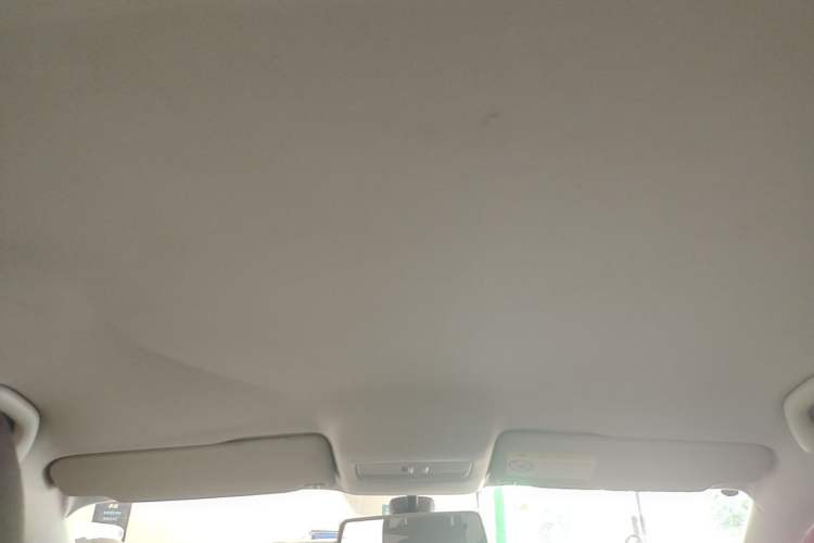 Used Volkswagen Polo 2014 1.6L Manual Comfort Edition Headliner