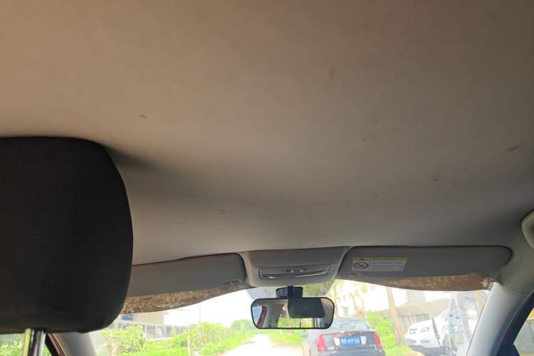 Used Volkswagen Polo 2014 1.4L Automatic Comfort Edition Headliner