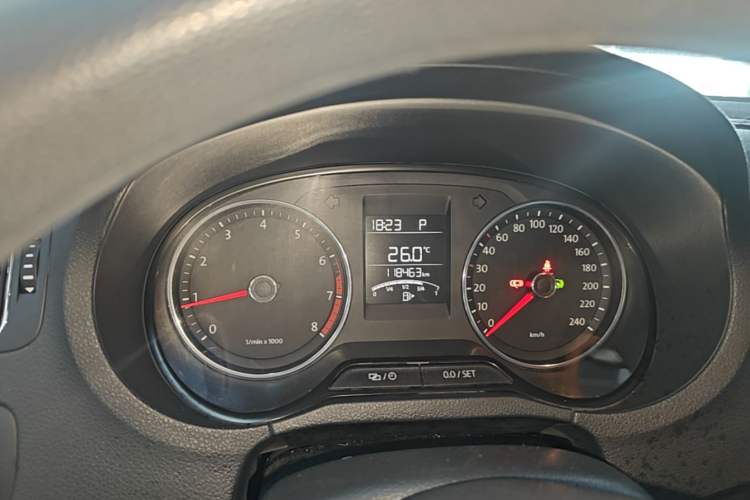 Used Volkswagen Polo 2014 1.6L Automatic Comfort Edition Instrument Cluster