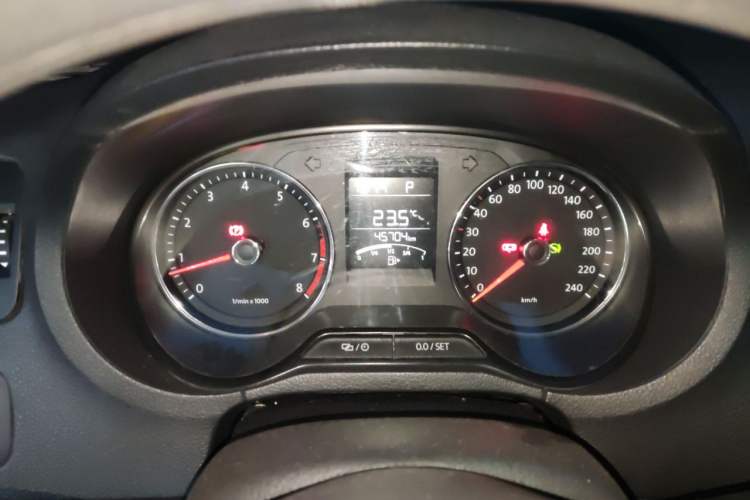 Used Volkswagen Polo 2014 1.4L Automatic Comfort Edition Instrument Cluster