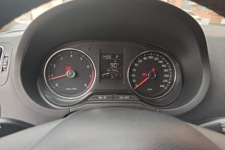 Used Volkswagen Polo 2014 1.4L Automatic Comfort Edition Instrument Cluster