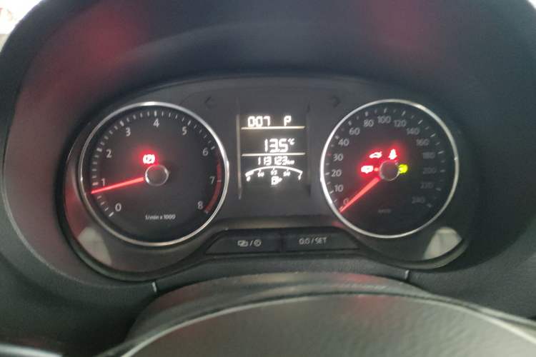 Used Volkswagen Polo 2014 1.6L Automatic Luxury Edition Instrument Cluster
