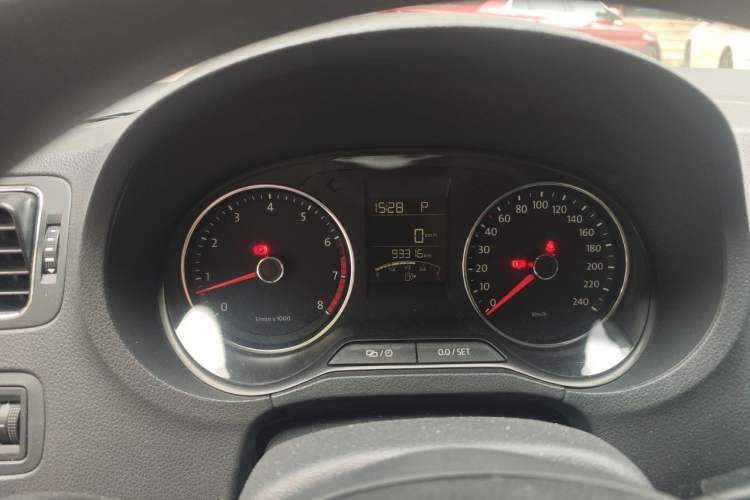 Used Volkswagen Polo 2014 1.4L Automatic Comfort Edition Instrument Cluster