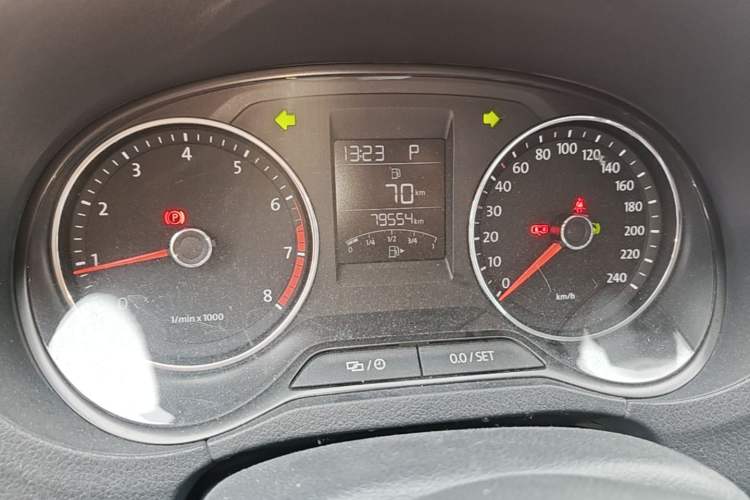 Used Volkswagen Polo 2014 1.6L Automatic Comfort Edition Instrument Cluster