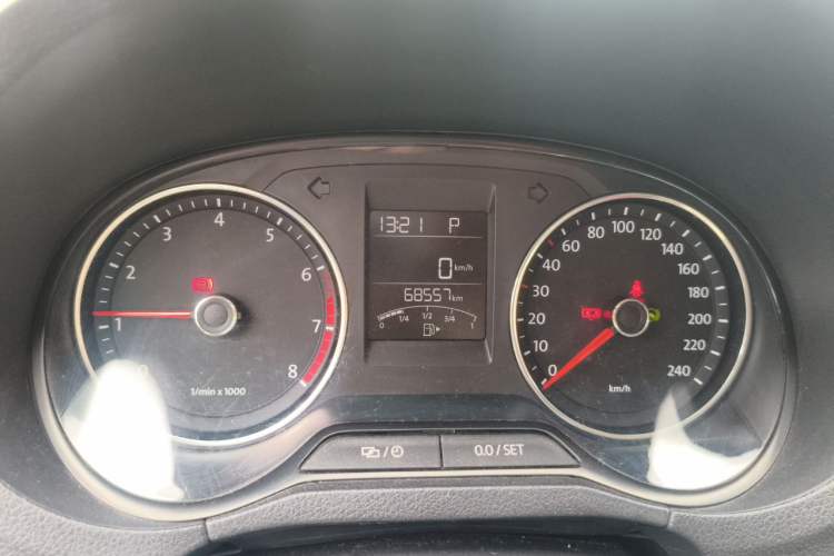 Used Volkswagen Polo 2014 1.6L Automatic Comfort Edition Instrument Cluster