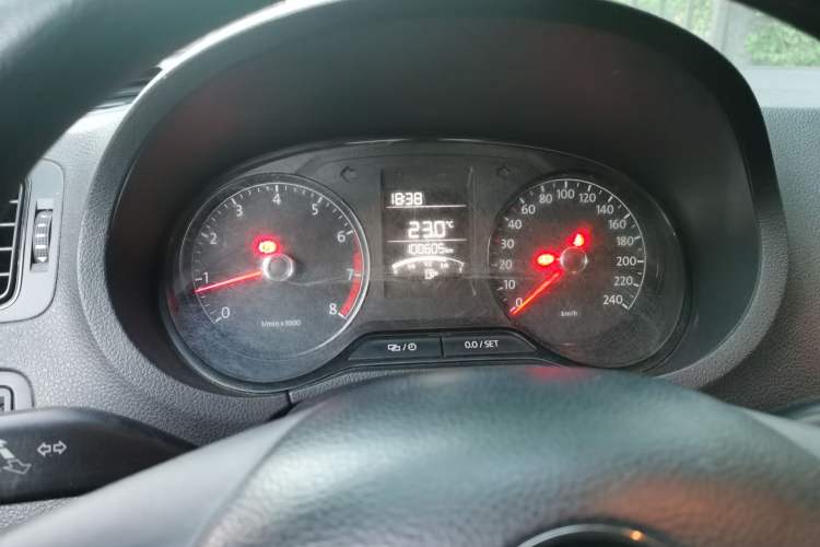 Used Volkswagen Polo 2014 1.4L Manual Fashion Edition Instrument Cluster