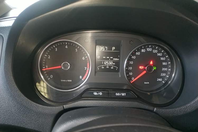 Used Volkswagen Polo 2014 1.4L Automatic Comfort Edition Instrument Cluster