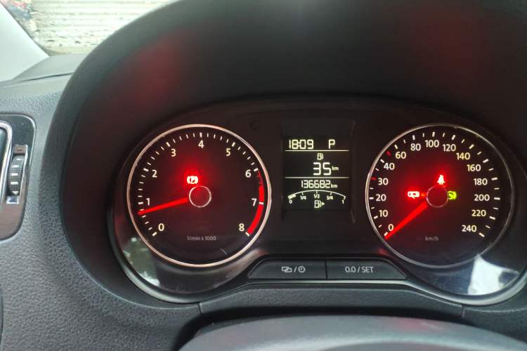 Used Volkswagen Polo 2014 1.6L Automatic Luxury Edition Instrument Cluster