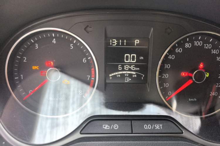 Used Volkswagen Polo 2014 1.4L Automatic Comfort Edition Instrument Cluster