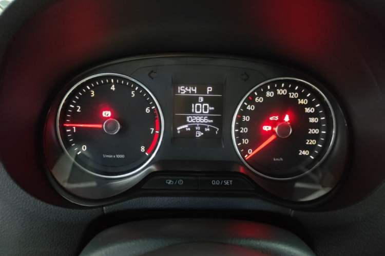 Used Volkswagen Polo 2014 1.6L Automatic Comfort Edition Instrument Cluster