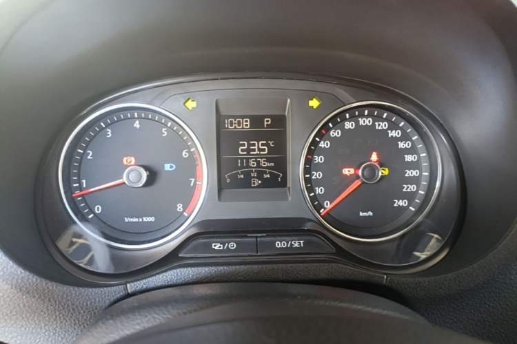 Used Volkswagen Polo 2014 1.6L Automatic Comfort Edition Instrument Cluster