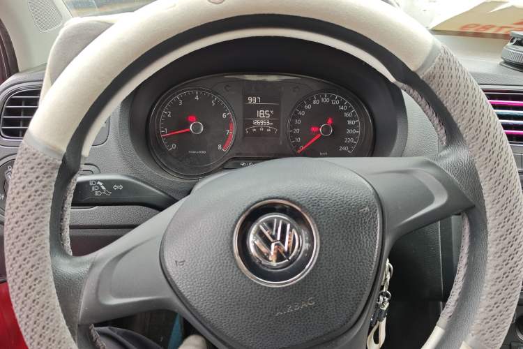 Used Volkswagen Polo 2014 1.4L Manual Fashion Edition Instrument Cluster