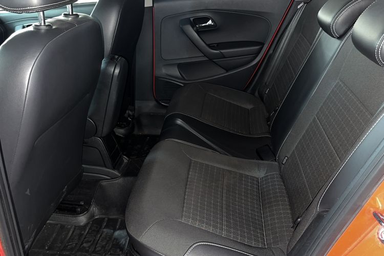Used Volkswagen Polo 2014 1.4L Automatic Comfort Edition Interior 1