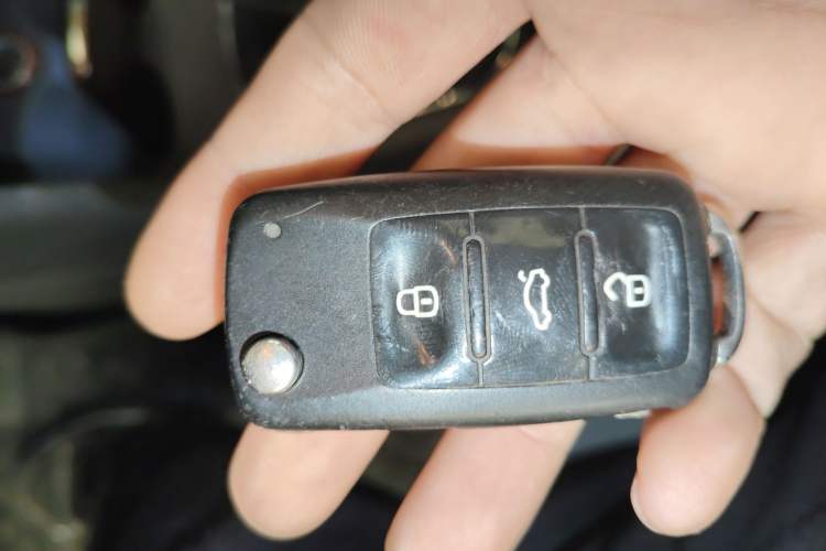 Used Volkswagen Polo 2014 1.6L Automatic Comfort Edition Interior 1