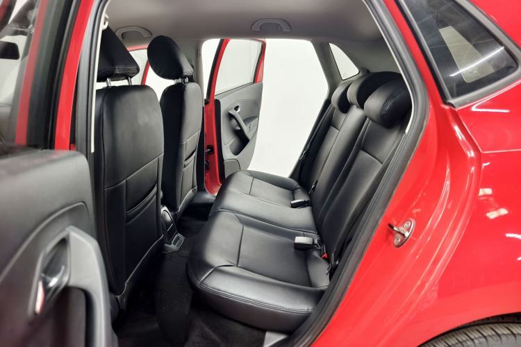 Used Volkswagen Polo 2014 1.6L Automatic Comfort Edition Interior 5