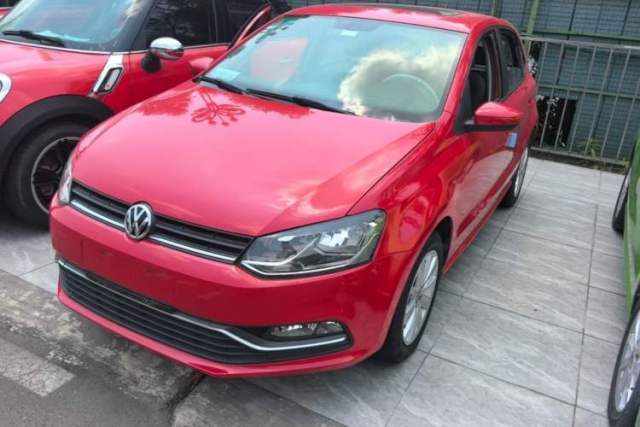 Volkswagen Polo 2014 1.6L Automatic Comfort Edition مستعملة