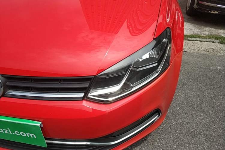 Used Volkswagen Polo 2014 1.4L Automatic Comfort Edition Left Front Headlight