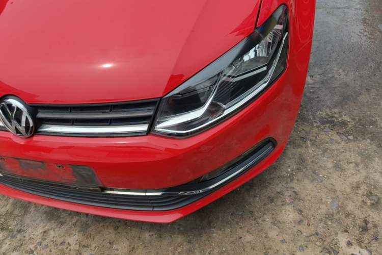 Used Volkswagen Polo 2014 1.4L Automatic Comfort Edition Left Front Headlight