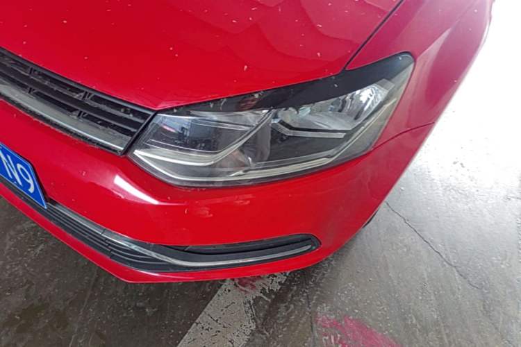 Used Volkswagen Polo 2014 1.6L Automatic Comfort Edition Left Front Headlight