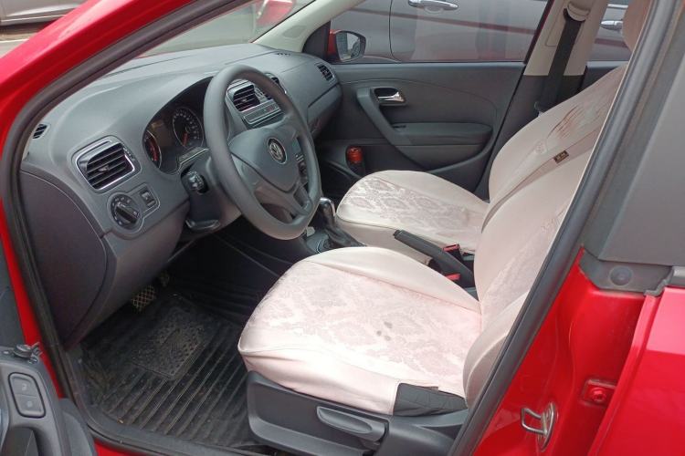 Used Volkswagen Polo 2014 1.6L Automatic Comfort Edition Left Front Seat