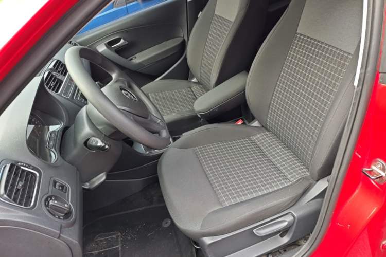 Used Volkswagen Polo 2014 1.4L Automatic Comfort Edition Left Front Seat