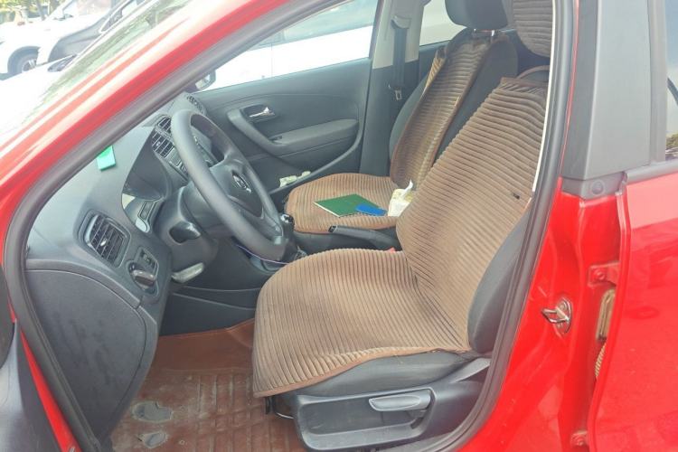 Used Volkswagen Polo 2014 1.4L Manual Fashion Edition Left Front Seat