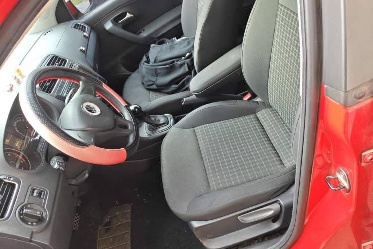 Used Volkswagen Polo 2014 1.4L Automatic Comfort Edition Left Front Seat